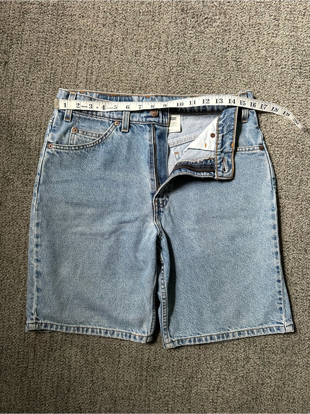 Levi's Vintage 550 Light Blue Denim Men's Shorts Orange Tab